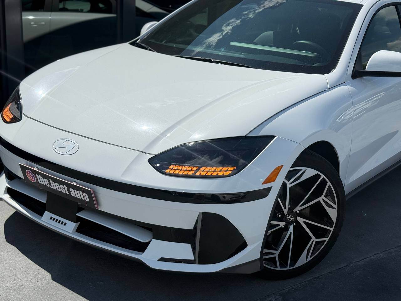 Hyundai IONIQ 6 - фото 4