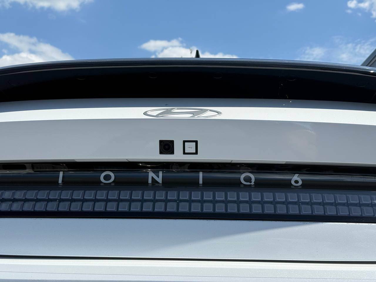 Hyundai IONIQ 6 - фото 17