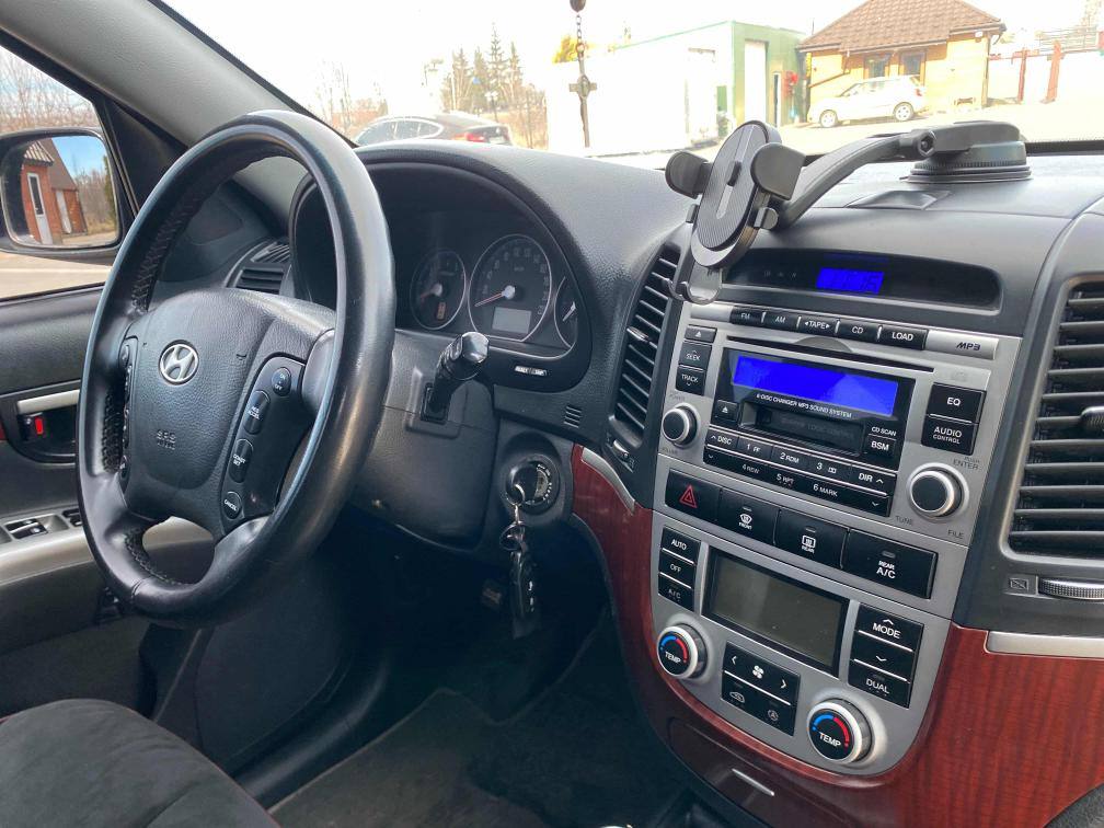 Hyundai Santa Fe - фото 2