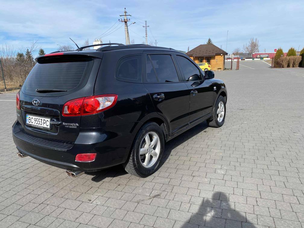 Hyundai Santa Fe - фото 7