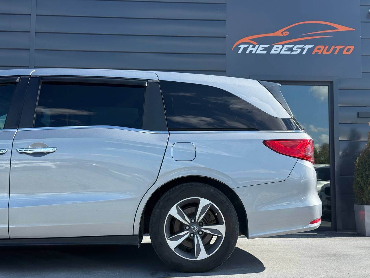 Honda Odyssey - фото 10