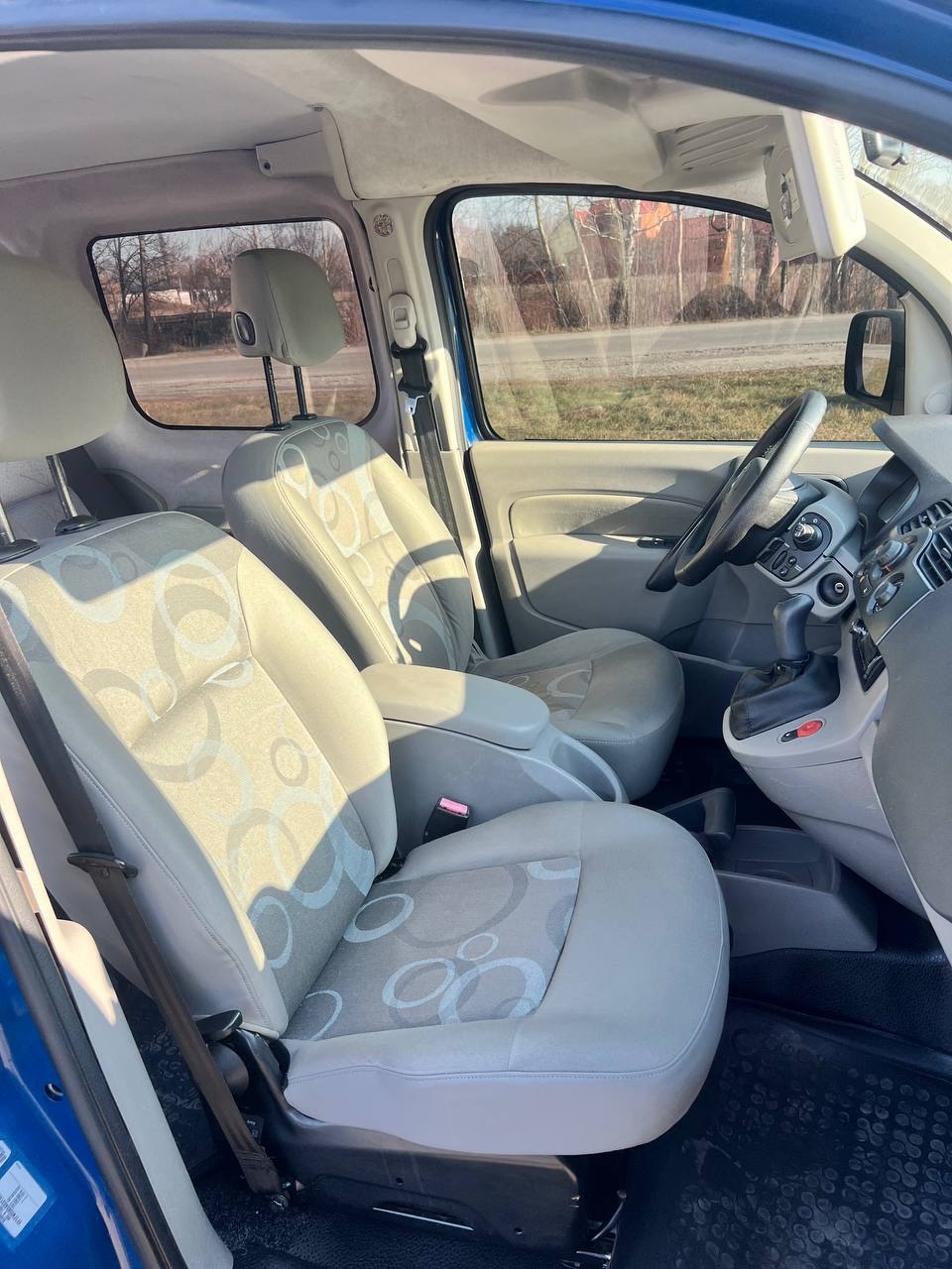 Renault Kangoo - фото 11