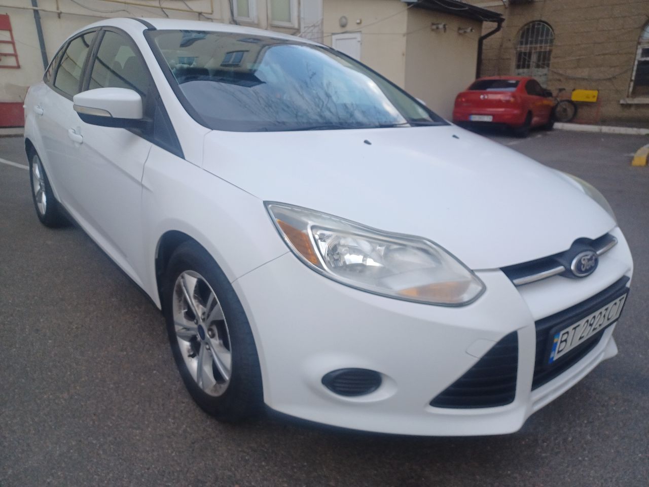 Ford Focus - фото 6