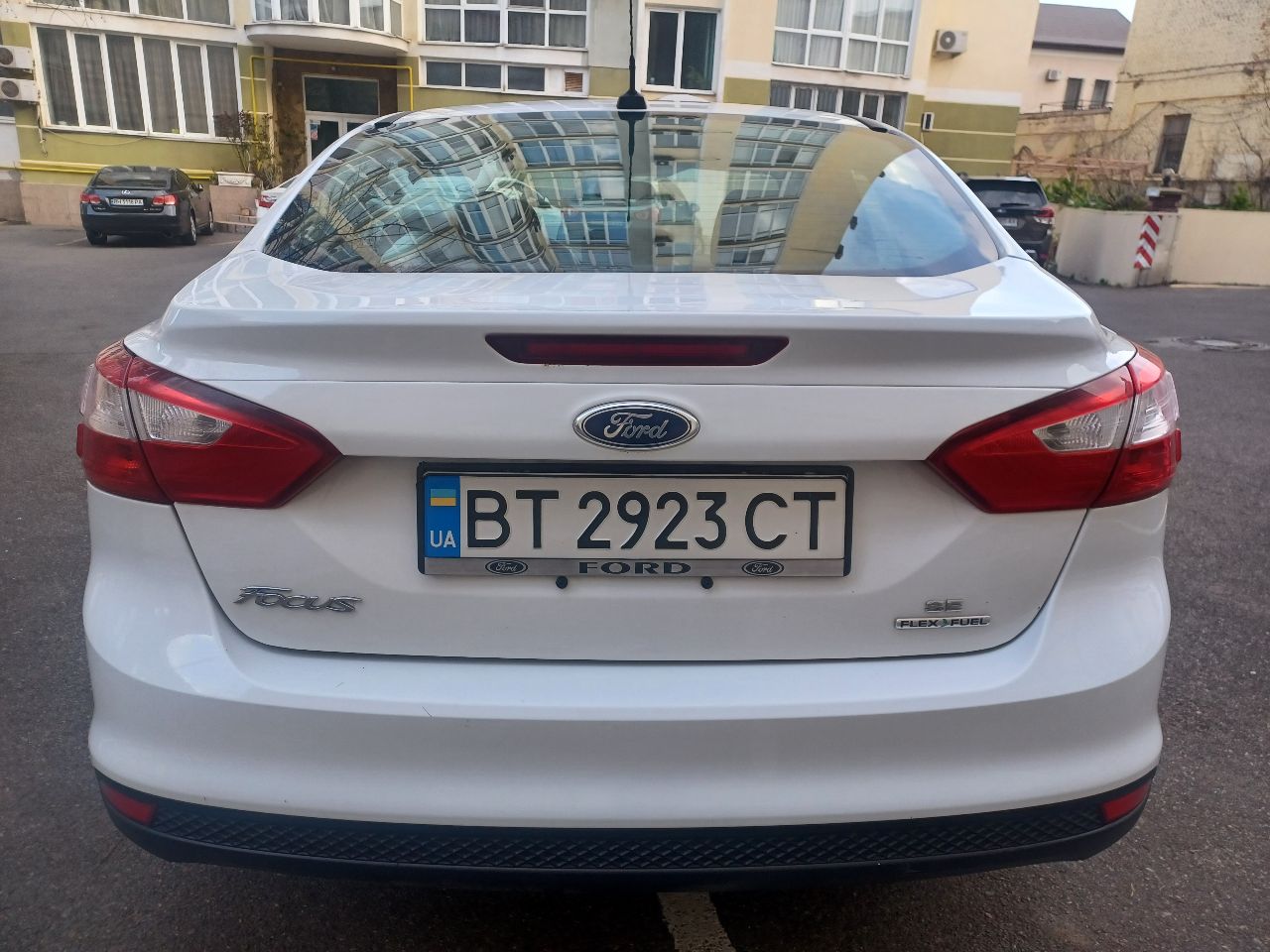 Ford Focus - фото 4