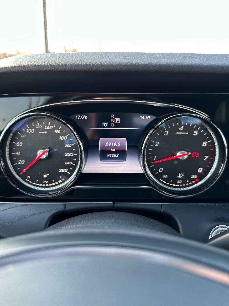 Mercedes-Benz E-Класс - фото 13