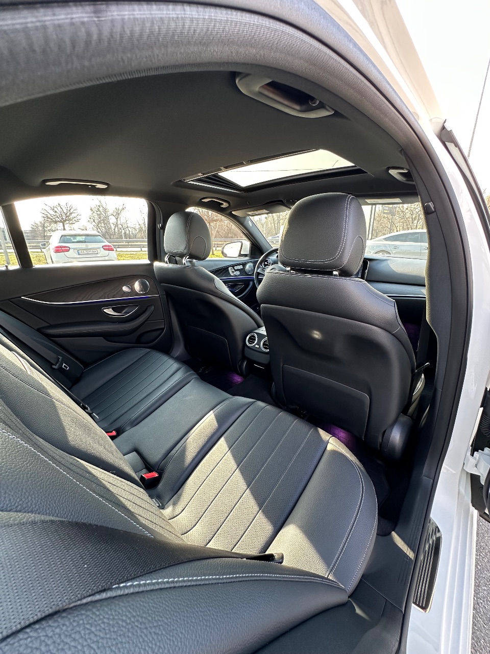 Mercedes-Benz E-Класс - фото 20