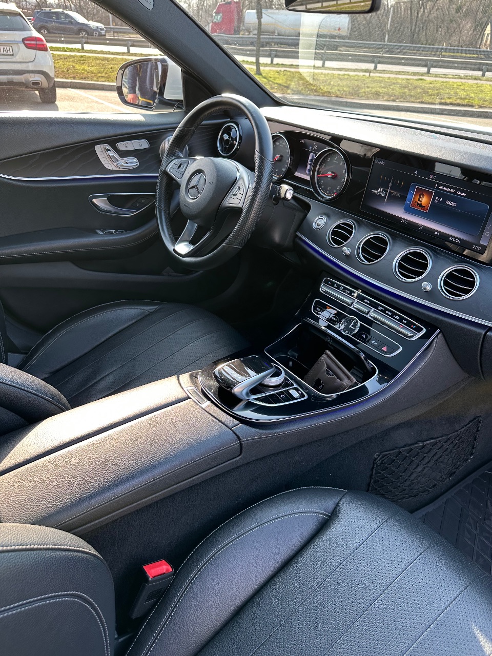 Mercedes-Benz E-Класс - фото 19