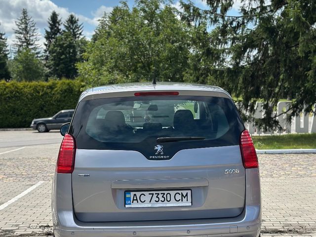 Peugeot 5008 - фото 5