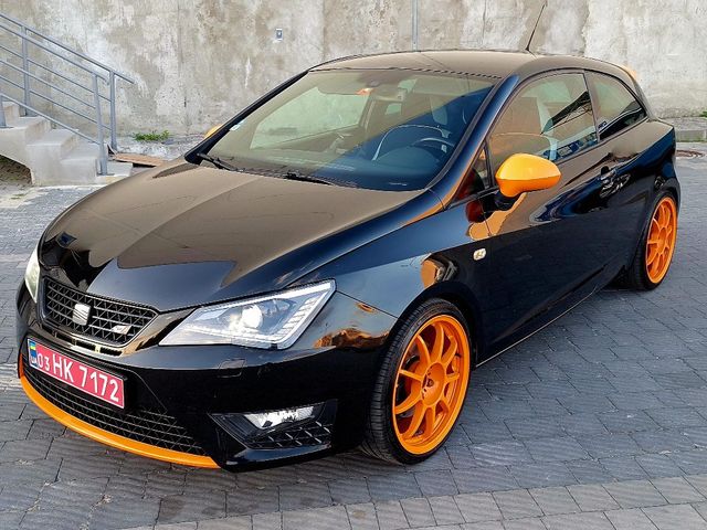 SEAT Ibiza Cupra - фото 4