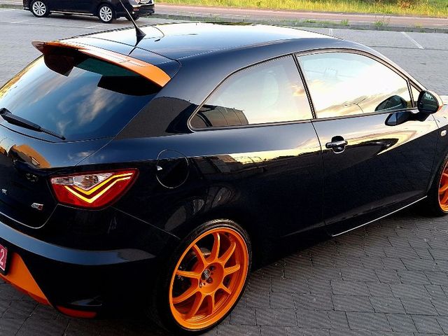 SEAT Ibiza Cupra - фото 2