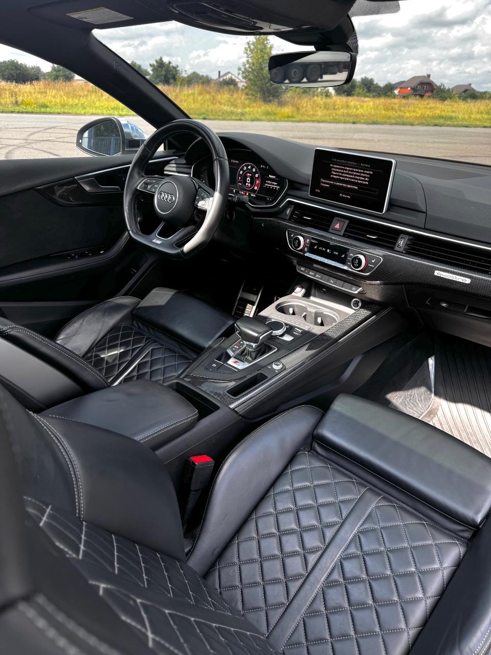 Audi S5 - фото 14