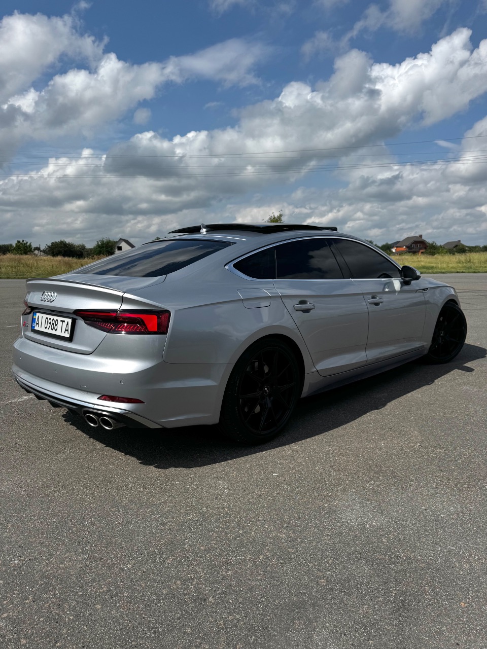 Audi S5 - фото 8