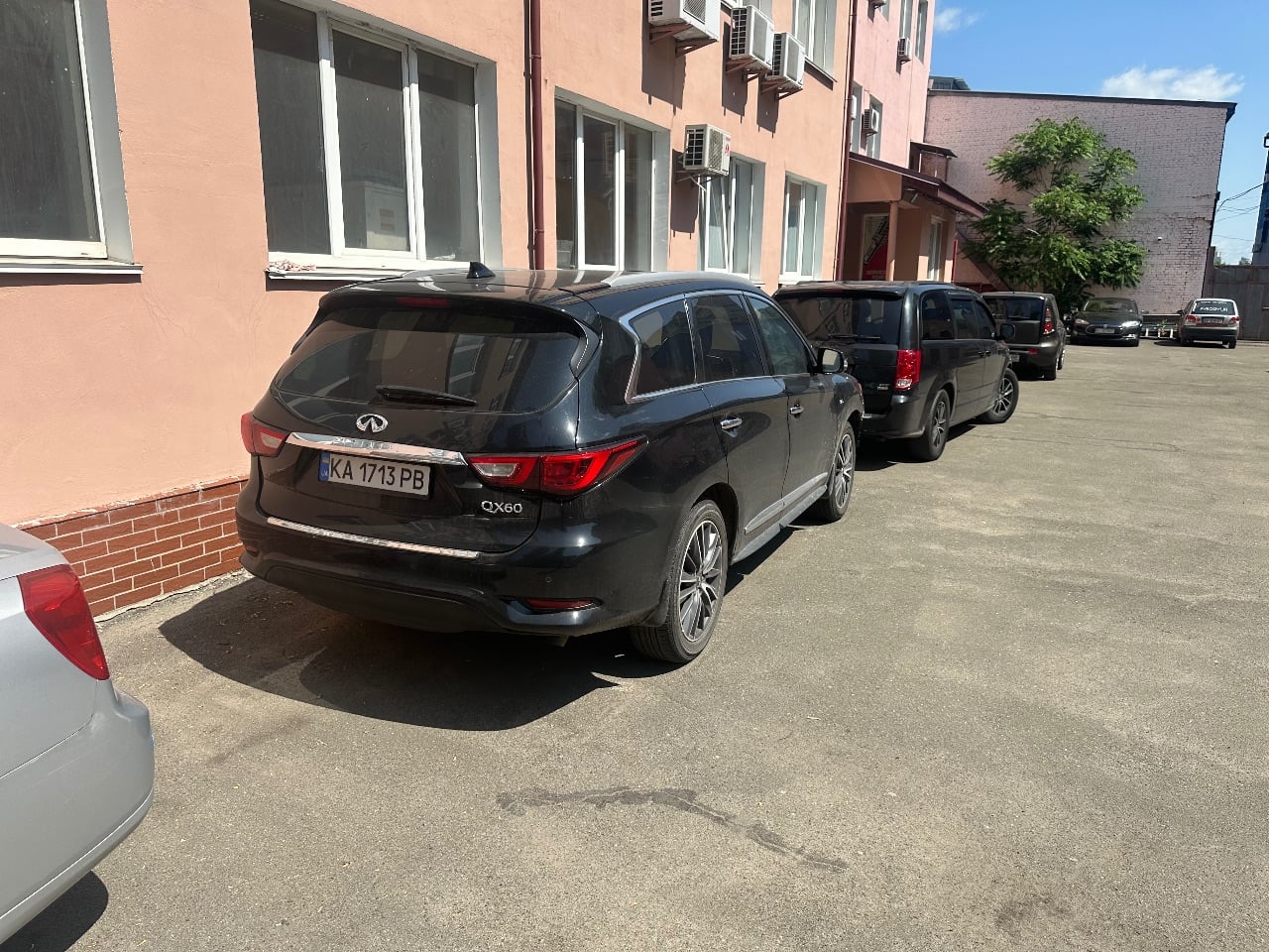 Infiniti QX60 - фото 5