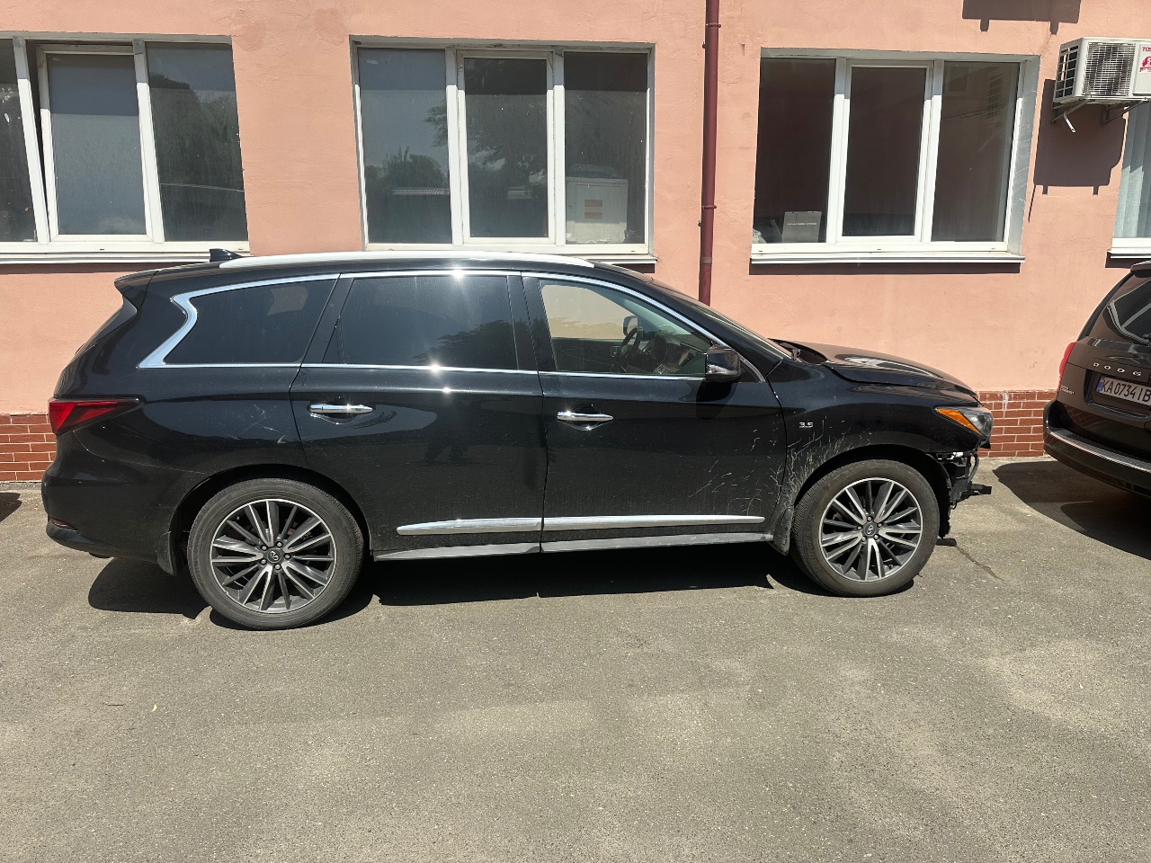 Infiniti QX60 - фото 6