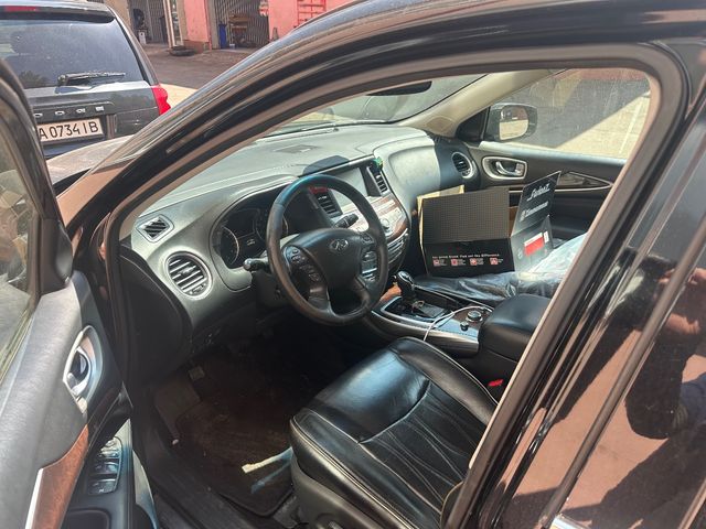 Infiniti QX60 - фото 4