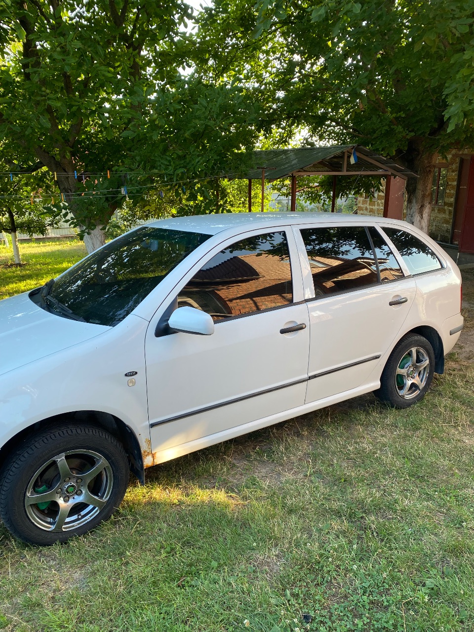 Skoda Fabia - фото 4