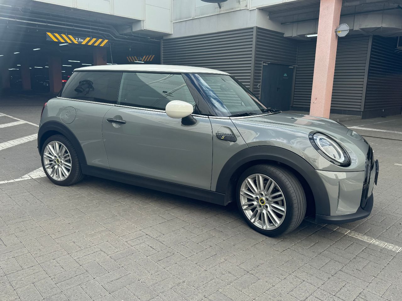 Mini Hatch - фото 20