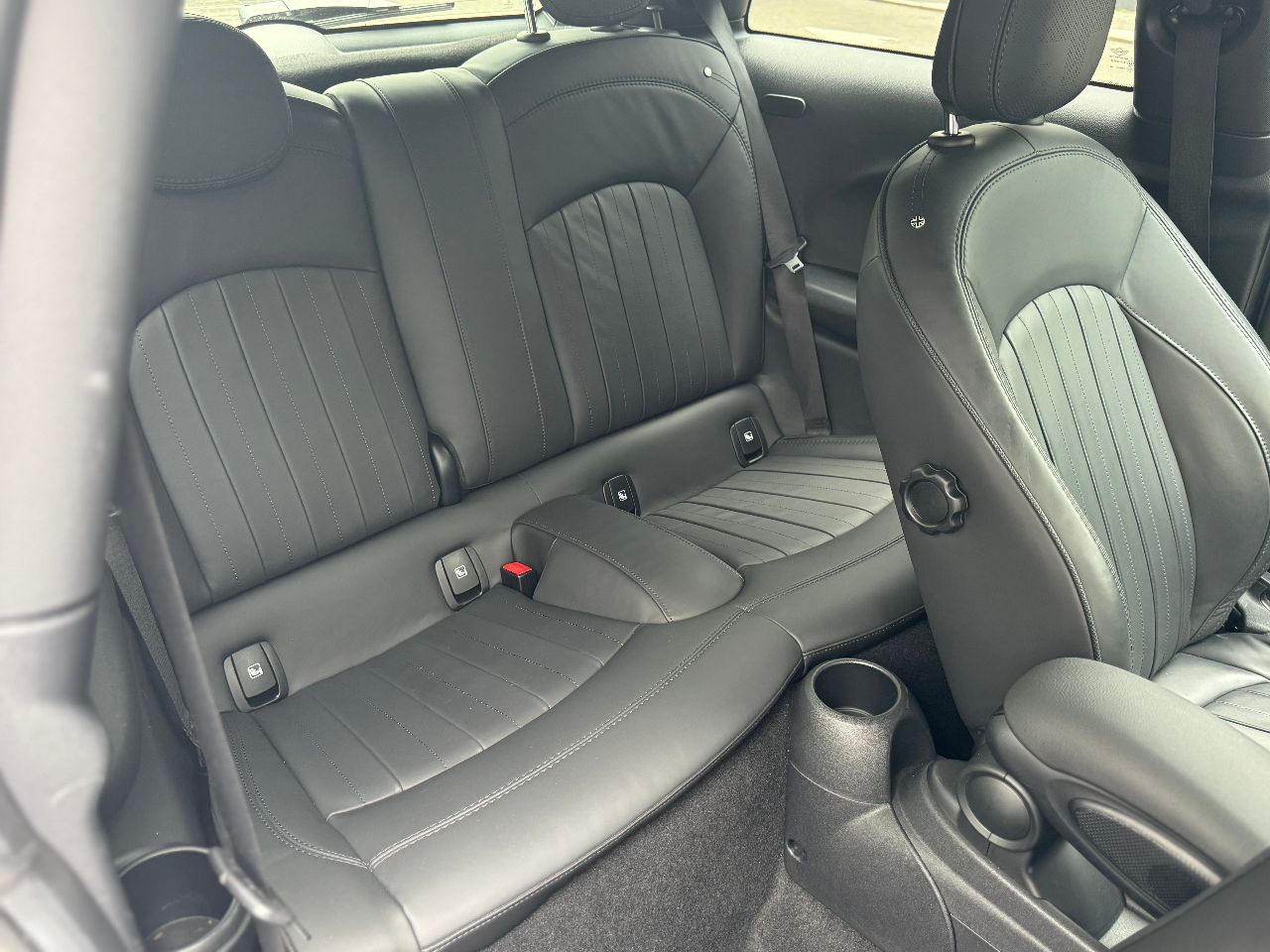 Mini Hatch - фото 65