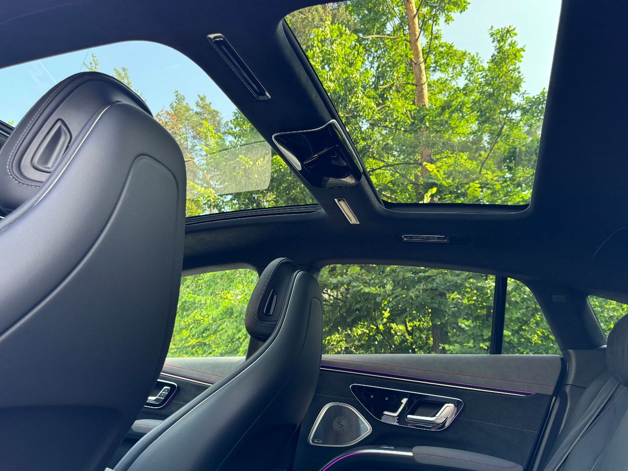 Mercedes-Benz EQS - фото 36