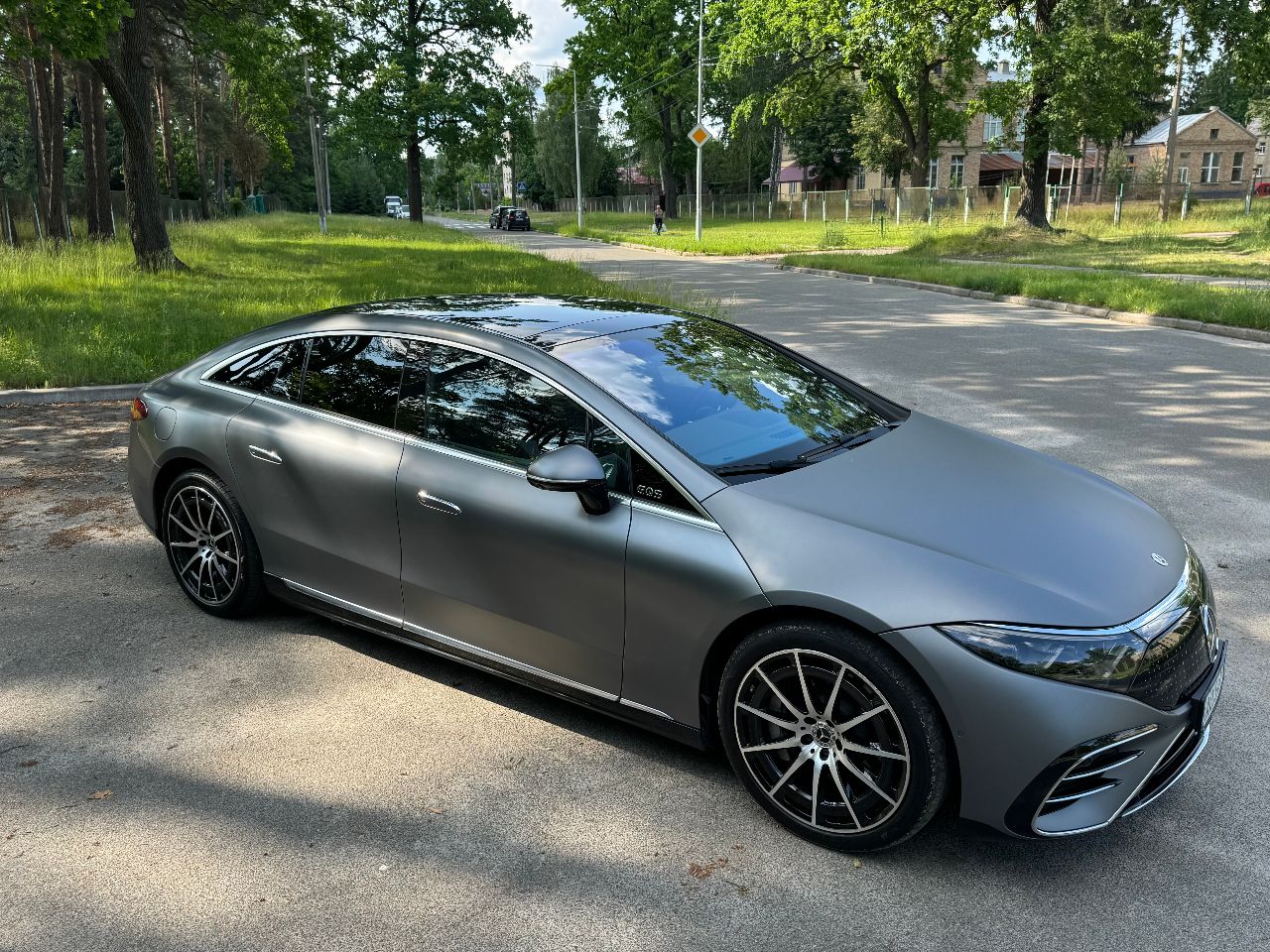 Mercedes-Benz EQS - фото 27