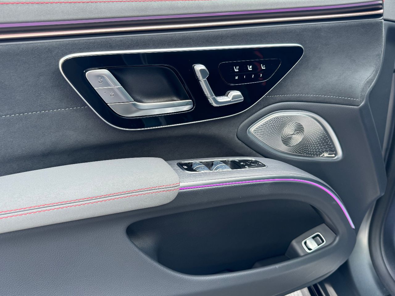 Mercedes-Benz EQS - фото 29