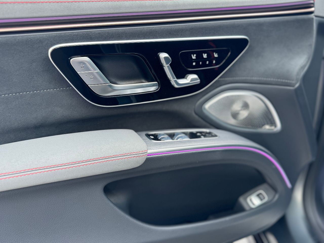 Mercedes-Benz EQS - фото 76