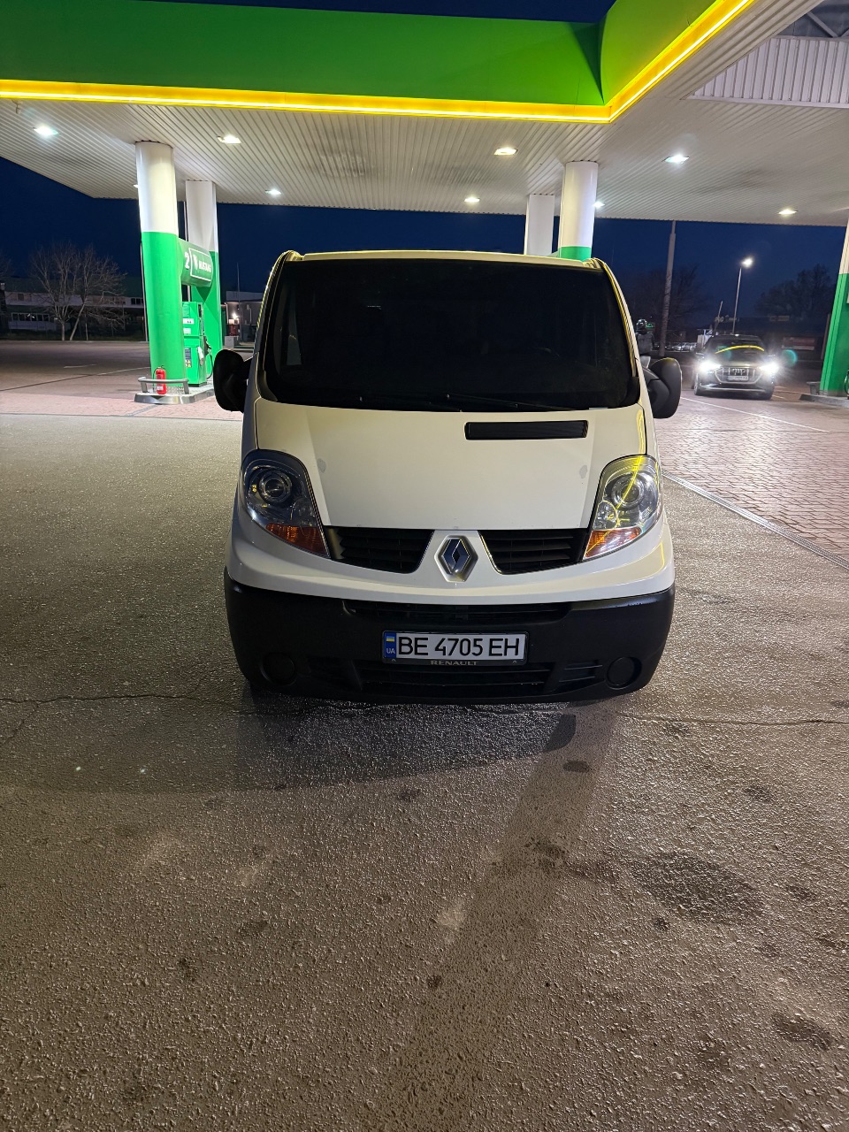 Renault Trafic - фото 3