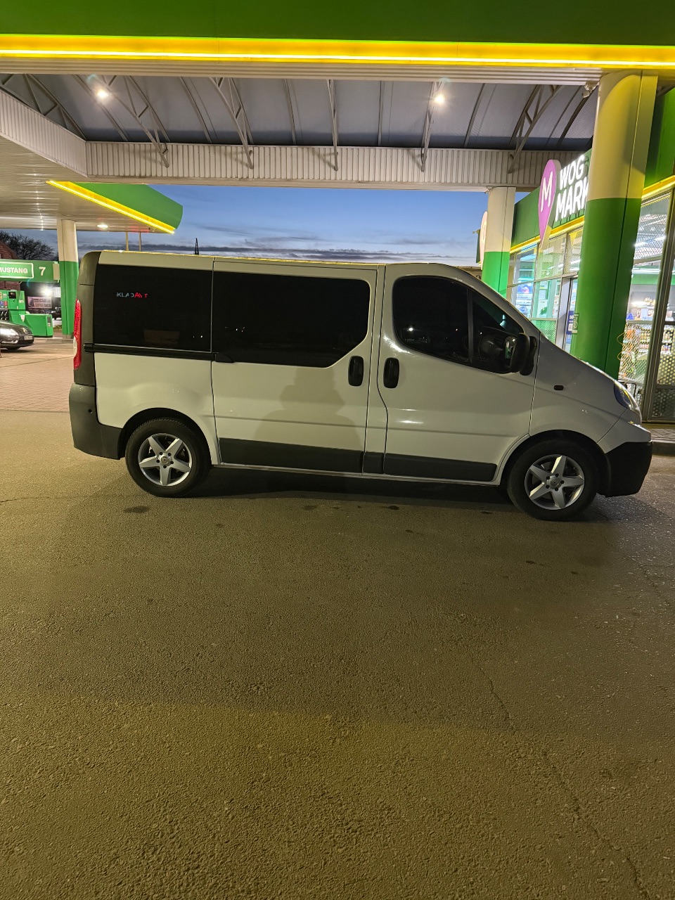 Renault Trafic - фото 5