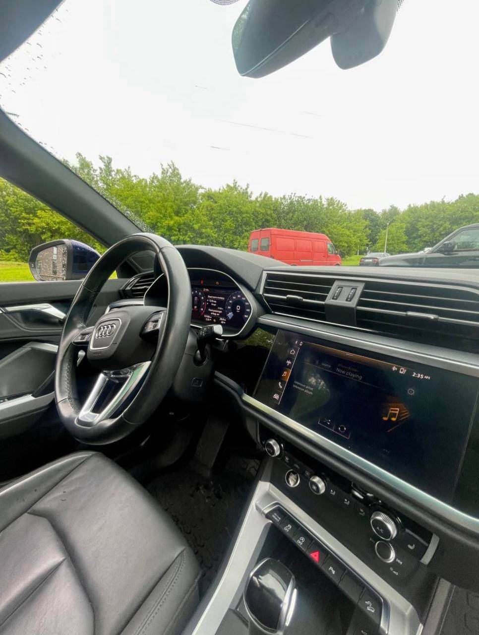 Audi Q3 - фото 7