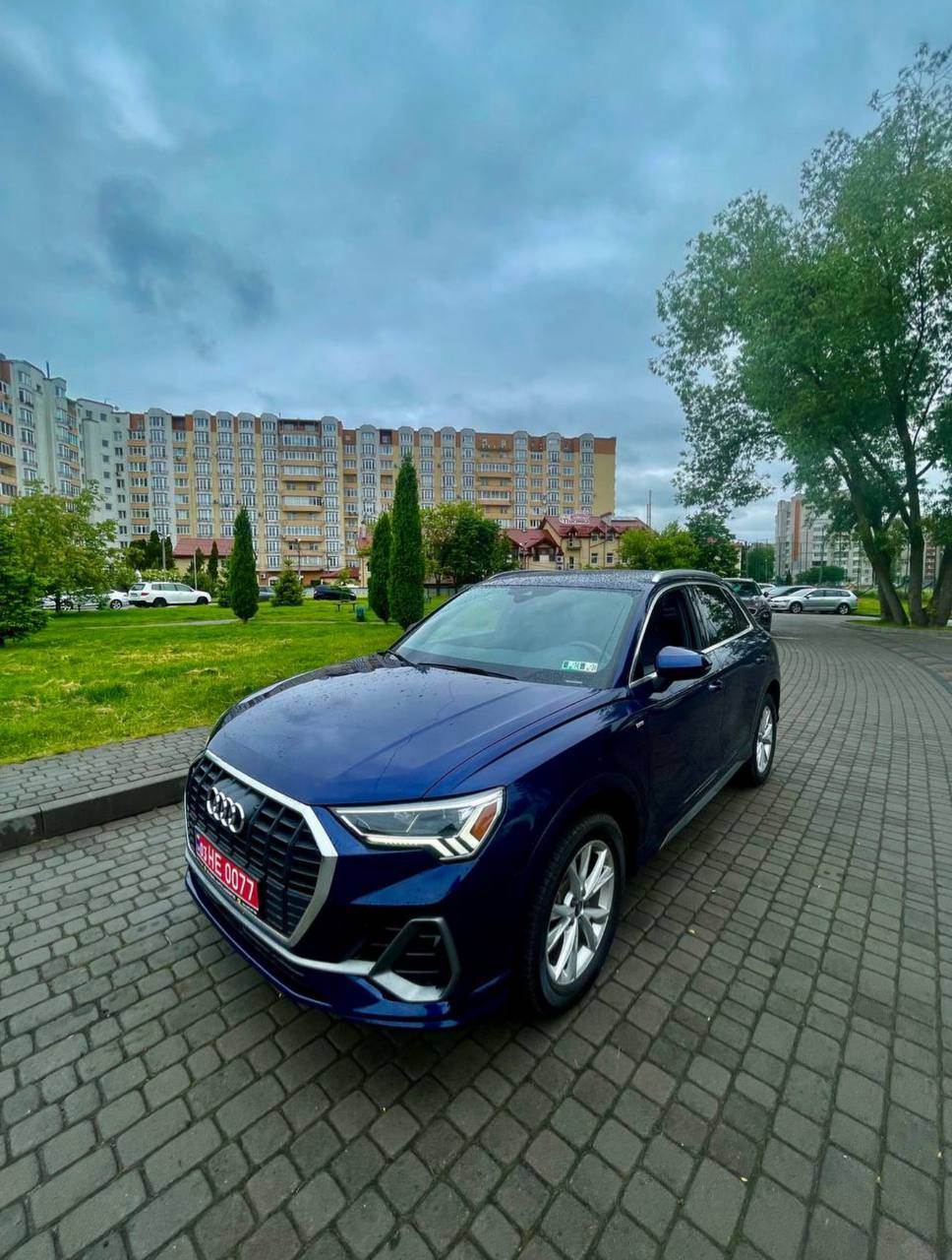 Audi Q3 - фото 1
