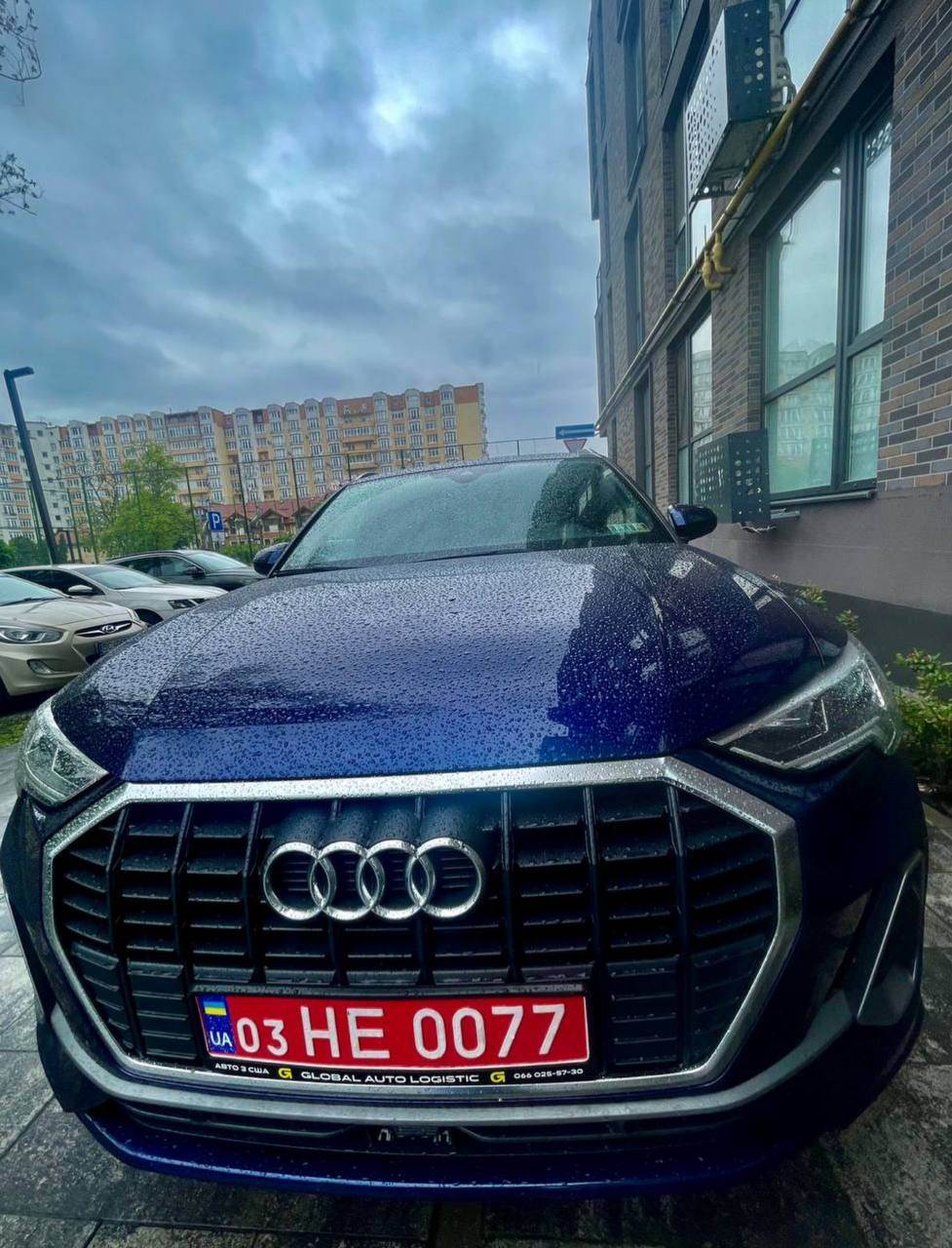 Audi Q3 - фото 5