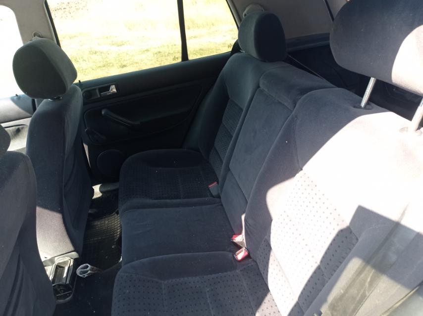 Volkswagen Golf - фото 12