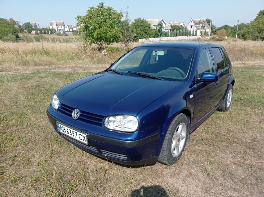 Volkswagen Golf - фото 3