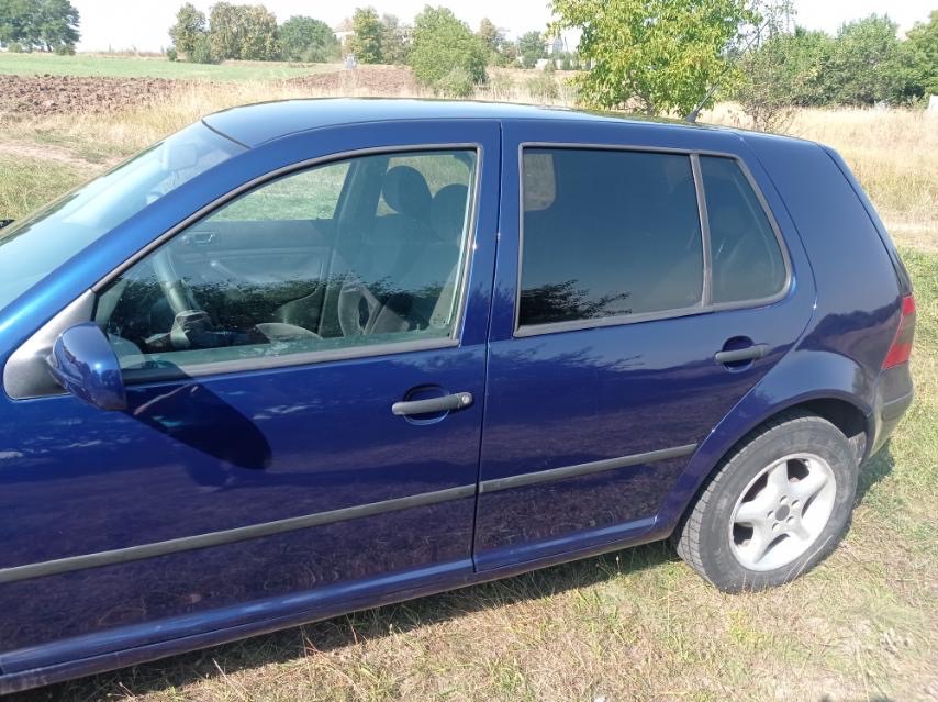 Volkswagen Golf - фото 4