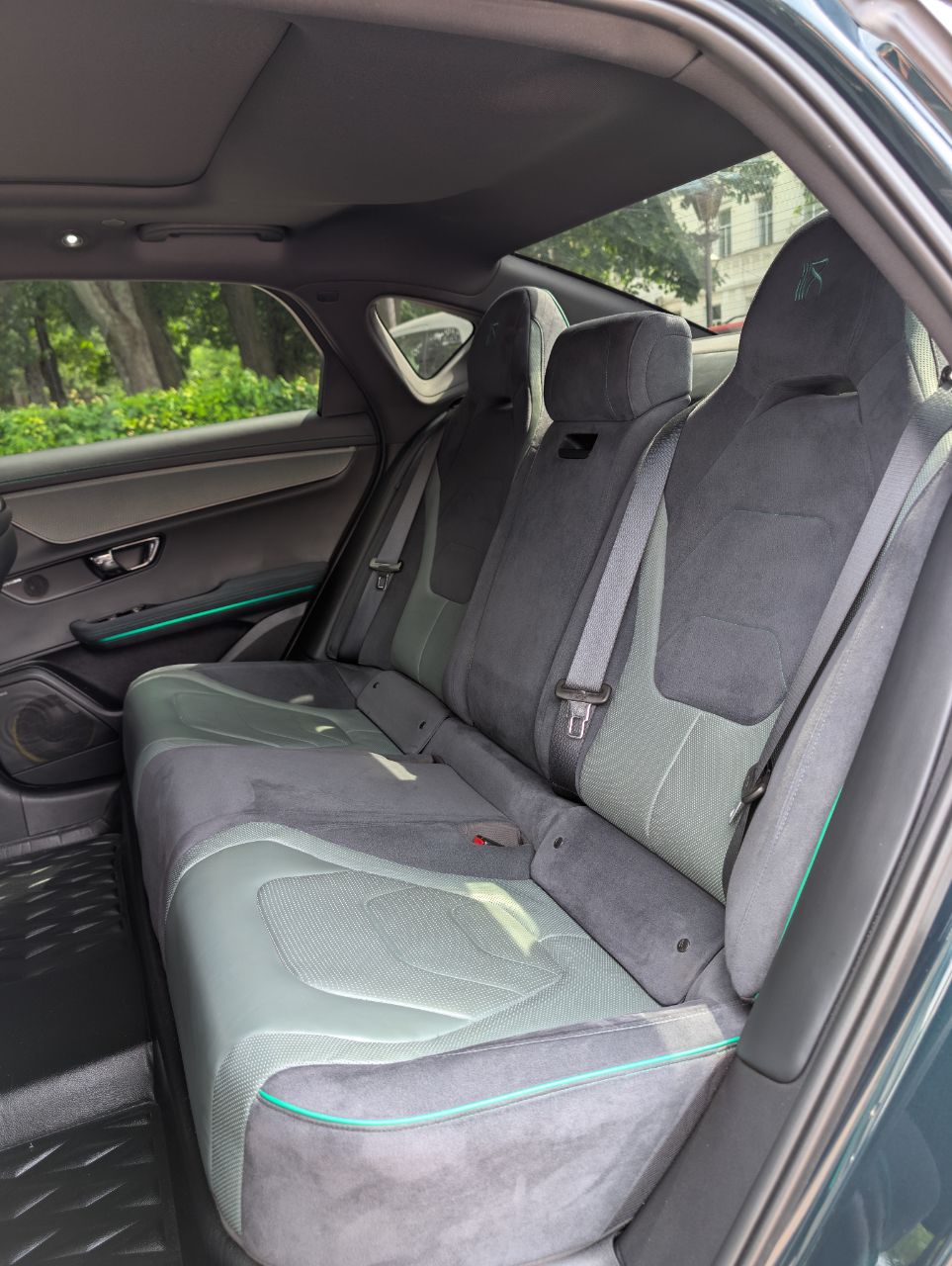 BYD Han - фото 20