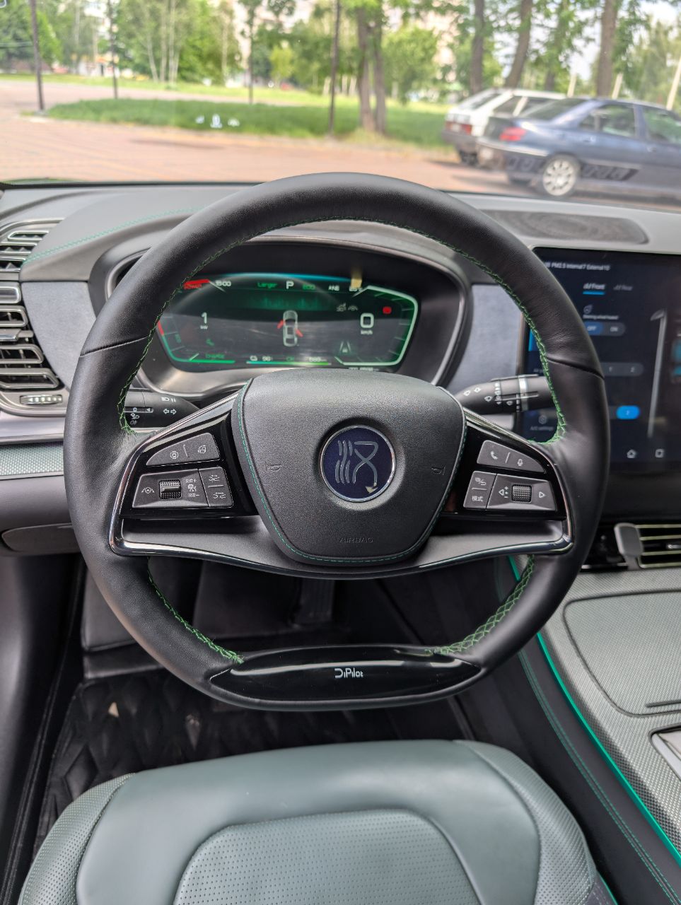 BYD Han - фото 14