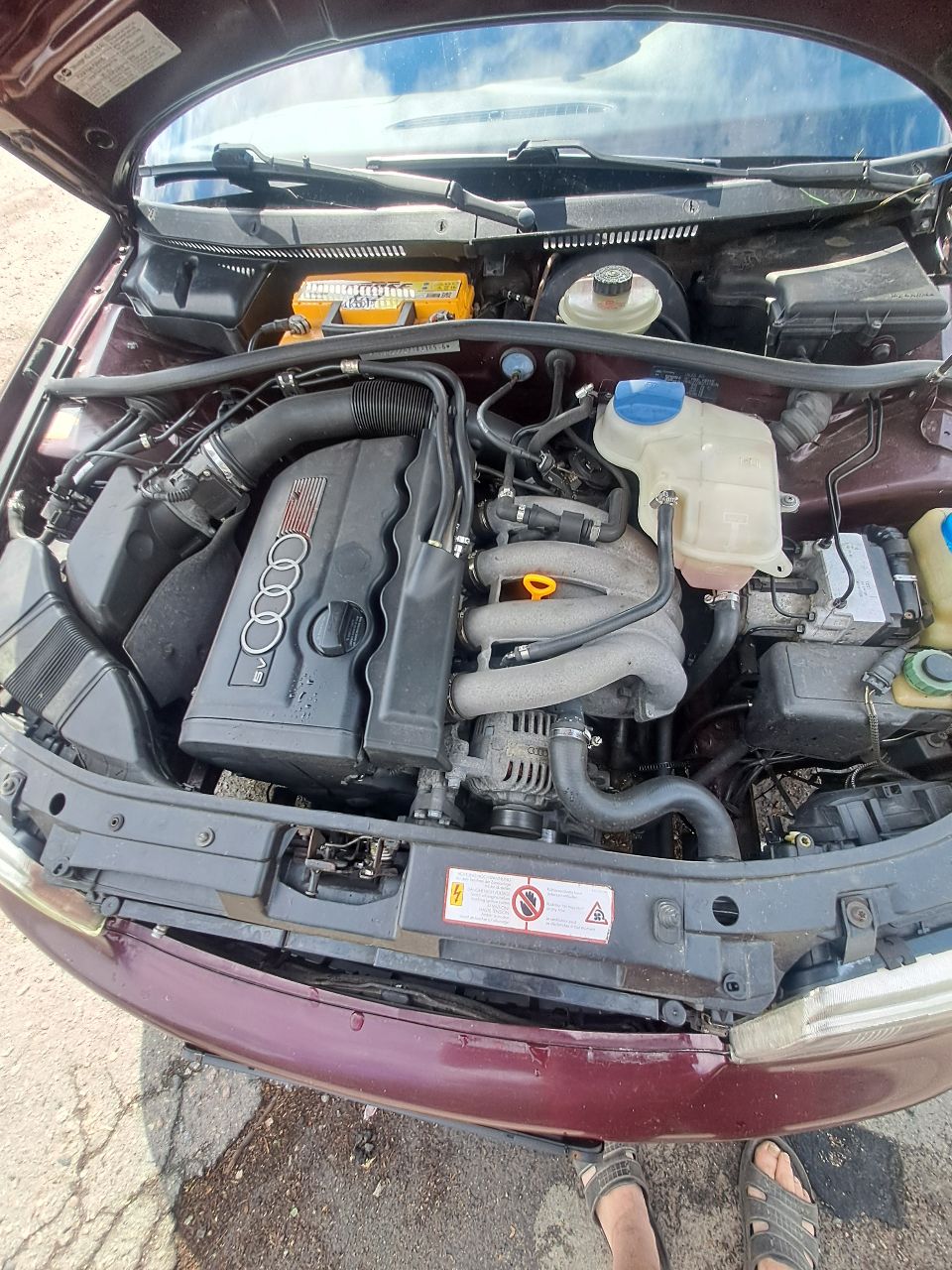 Audi A4 - фото 2