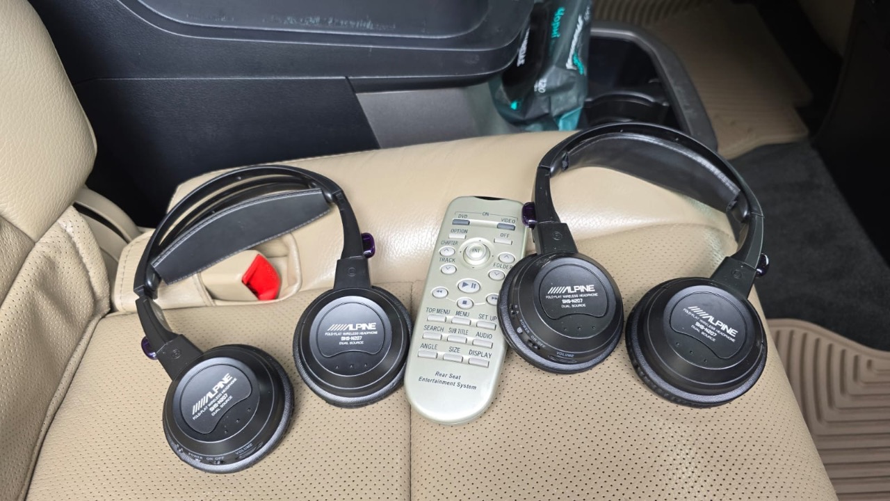 Toyota Sequoia - фото 23