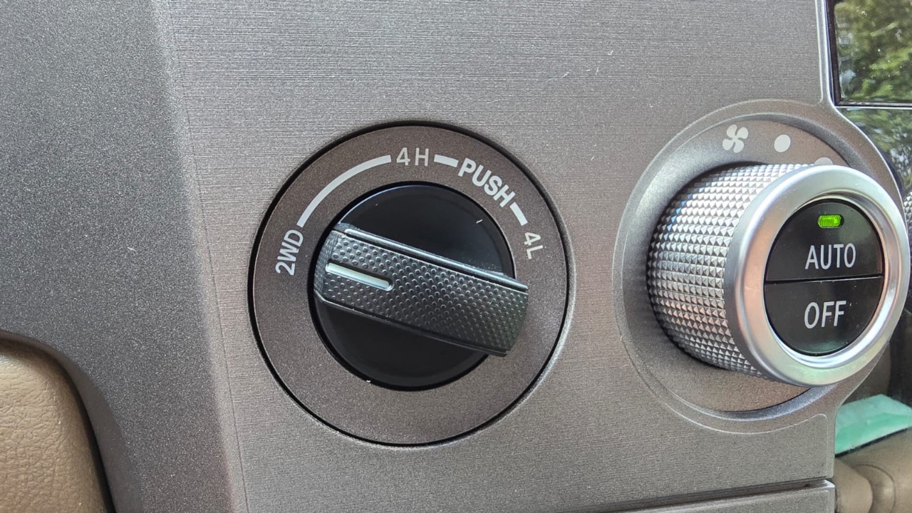 Toyota Sequoia - фото 29