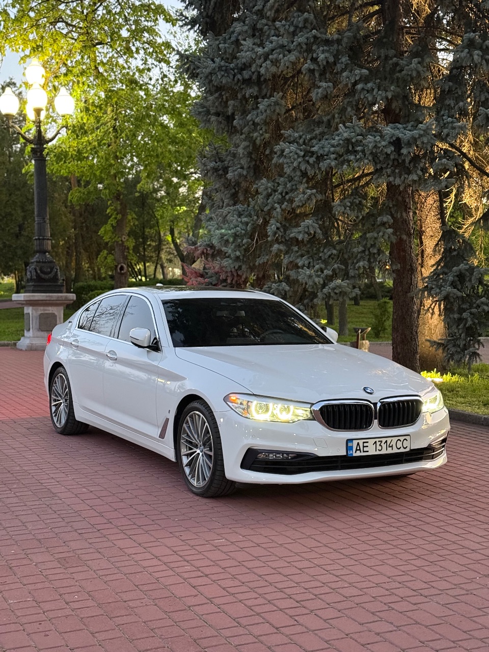 BMW 5 серії - фото 4