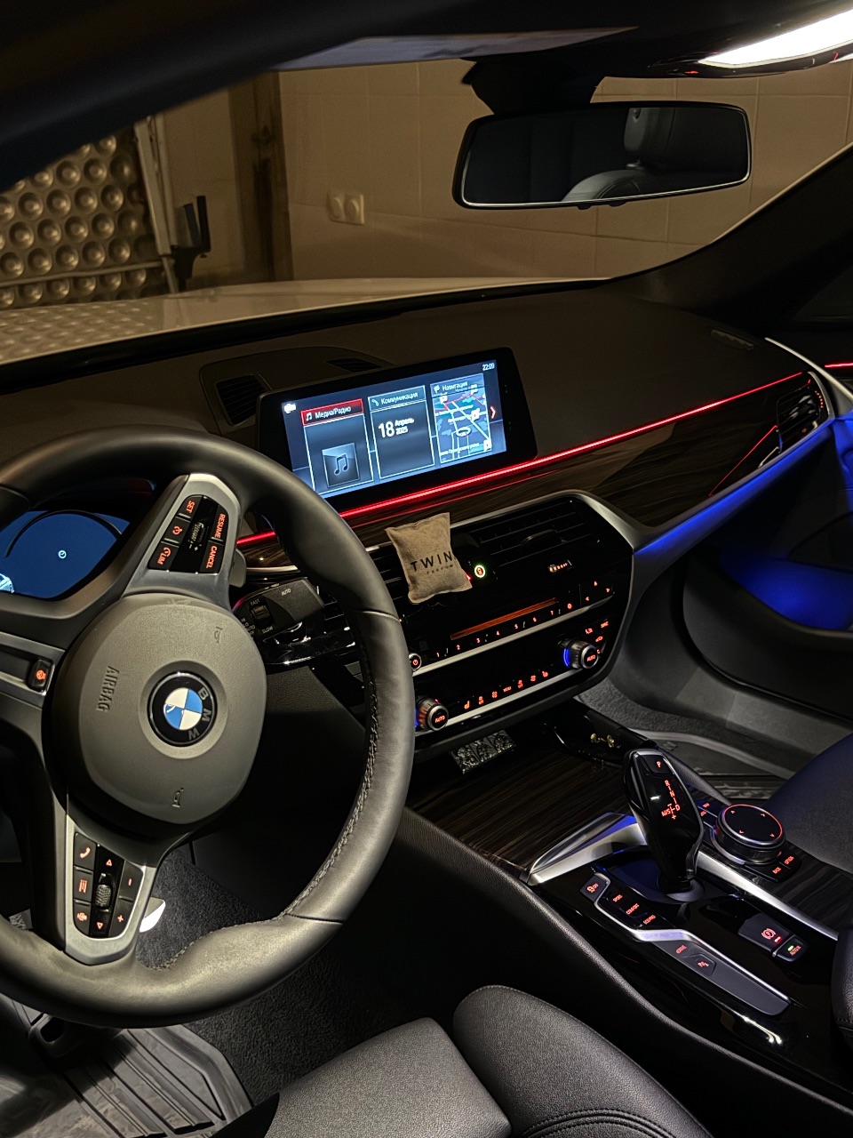 BMW 5 серії - фото 2