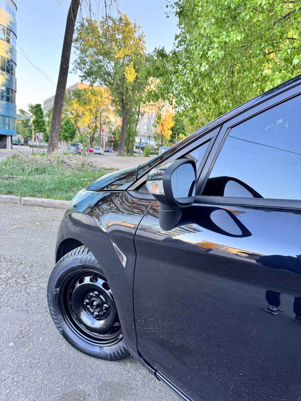 Ford Fiesta - фото 7