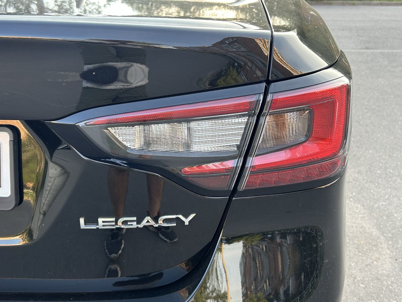 Subaru Legacy - фото 8