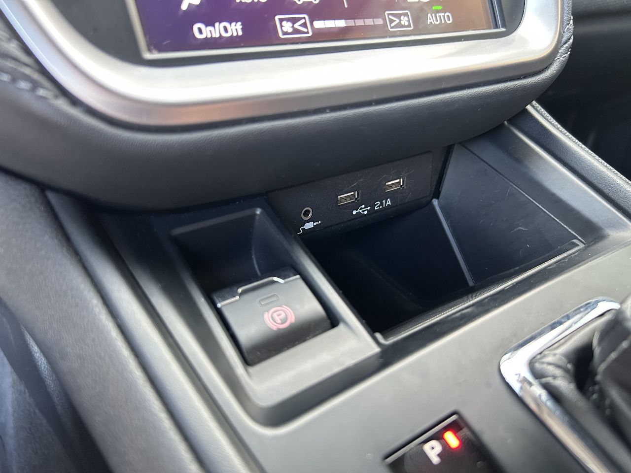 Subaru Legacy - фото 20