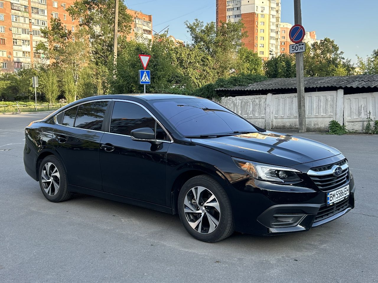 Subaru Legacy - фото 4