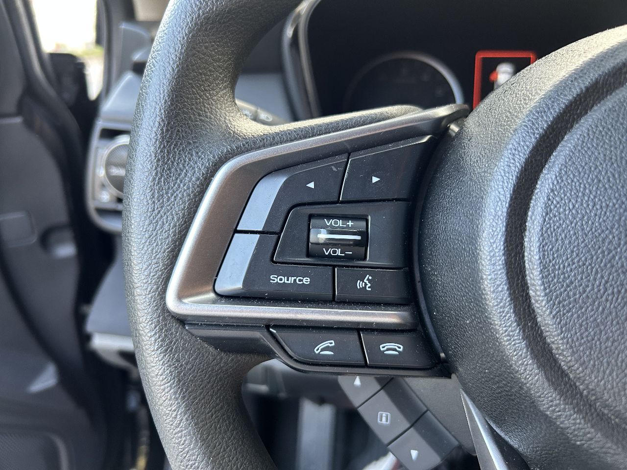 Subaru Legacy - фото 23