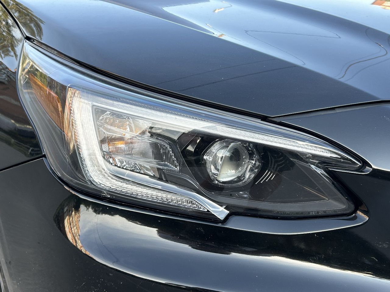 Subaru Legacy - фото 18