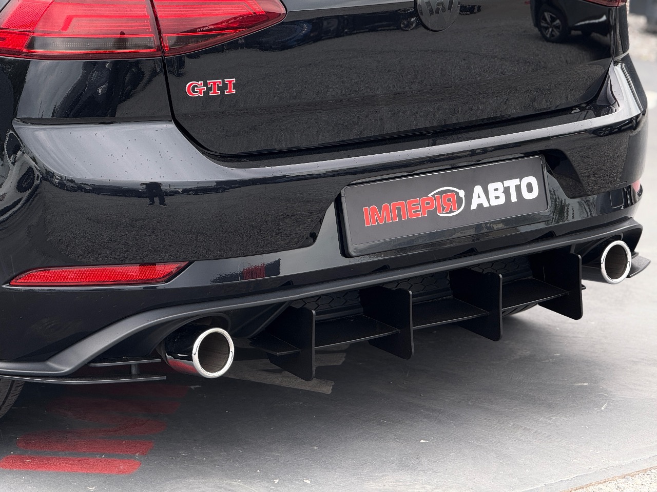Volkswagen Golf GTI - зображення 3