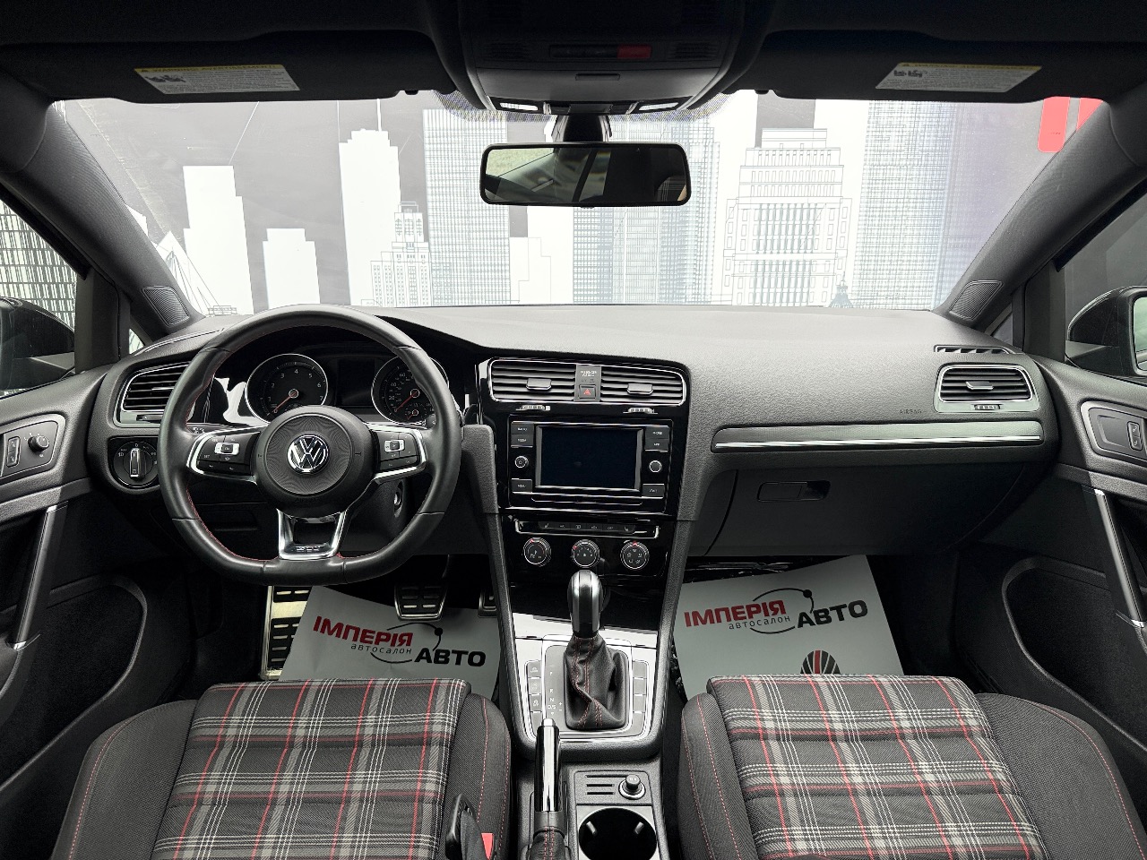 Volkswagen Golf GTI - фото 19