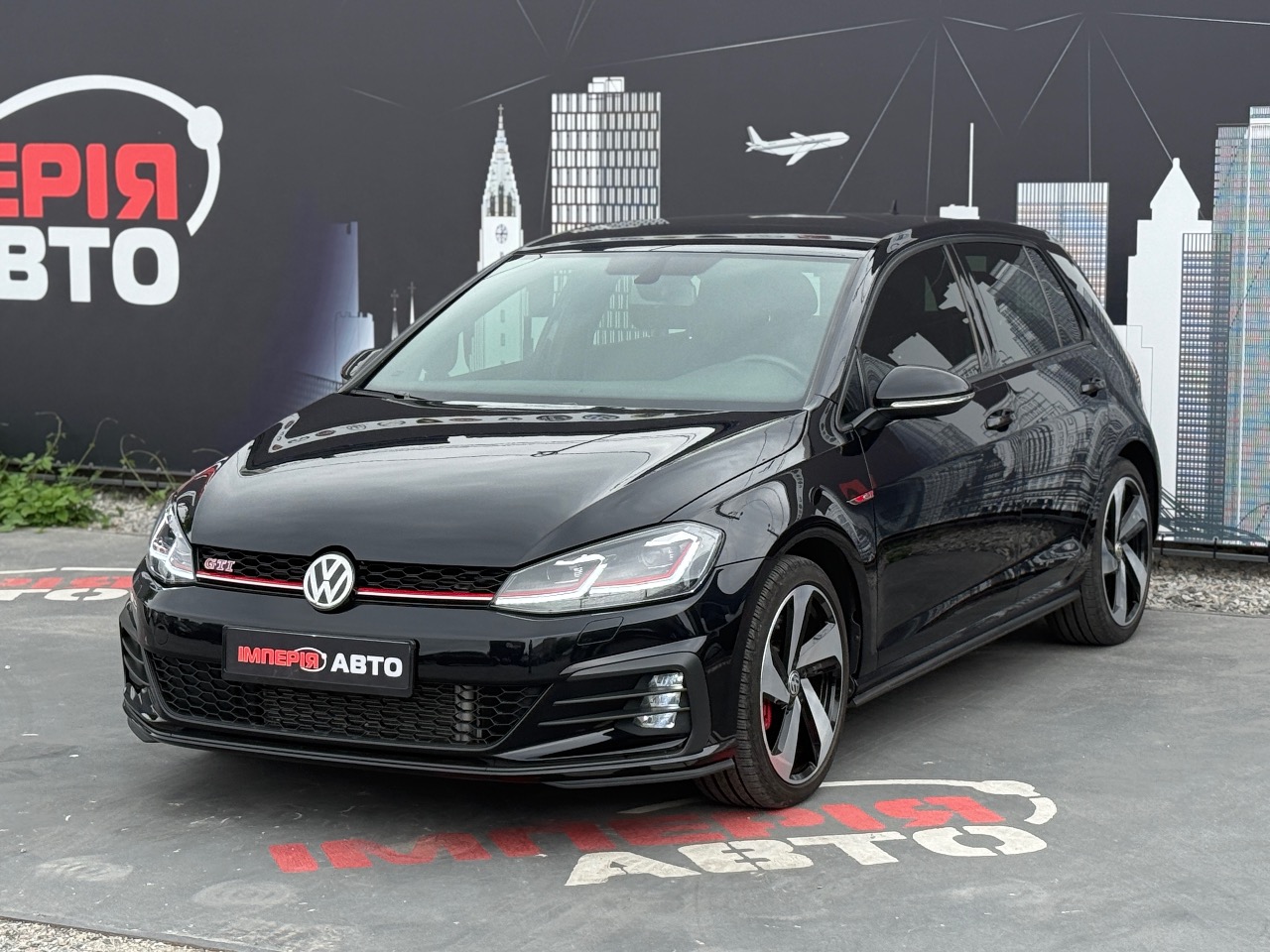 Volkswagen Golf GTI - зображення 1